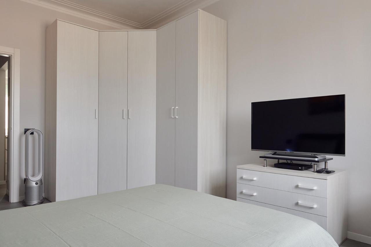 Casa Tilla Apartment Turin Bagian luar foto